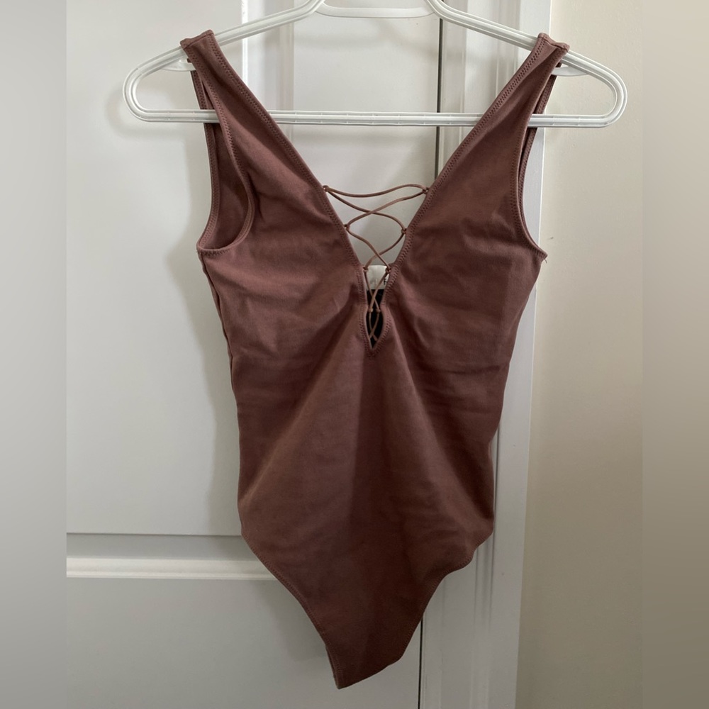 Wilfred Free- Brown swimsuit 🤎